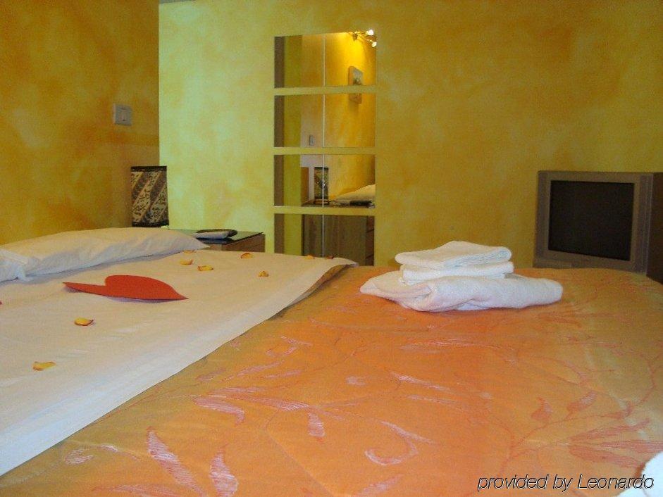 Residence Le Corniole Arezzo Chambre photo