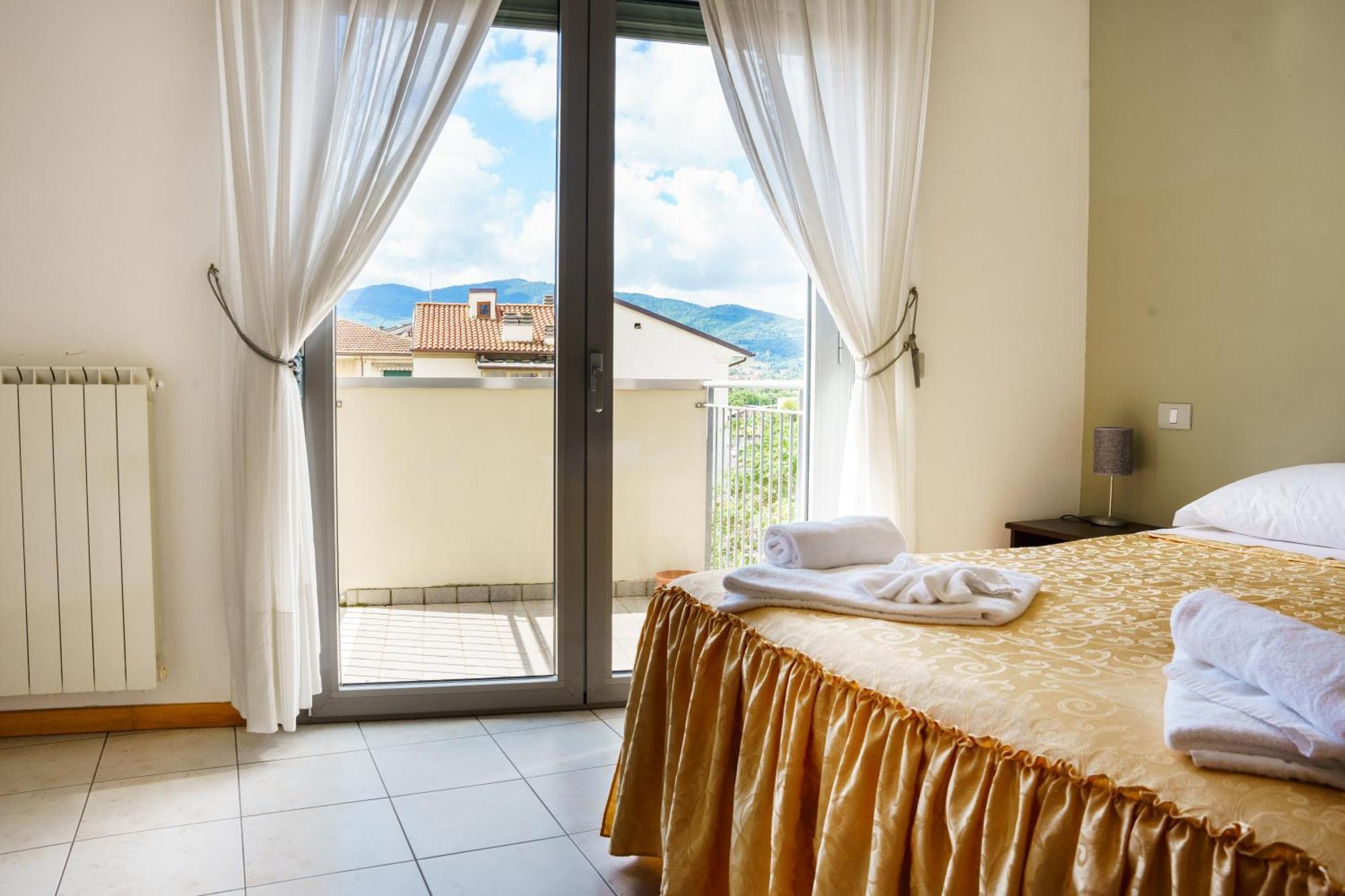 Residence Le Corniole Arezzo Extérieur photo